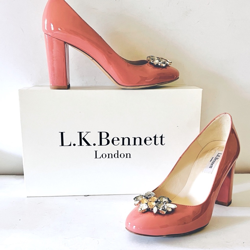 L.K. Bennett coral pink embellished pumps heels 37.5